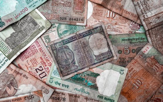 Pertumbuhan Ekonomi India 7.3%: Apa Artinya Bagi Anda di Tengah Perlambatan Global?