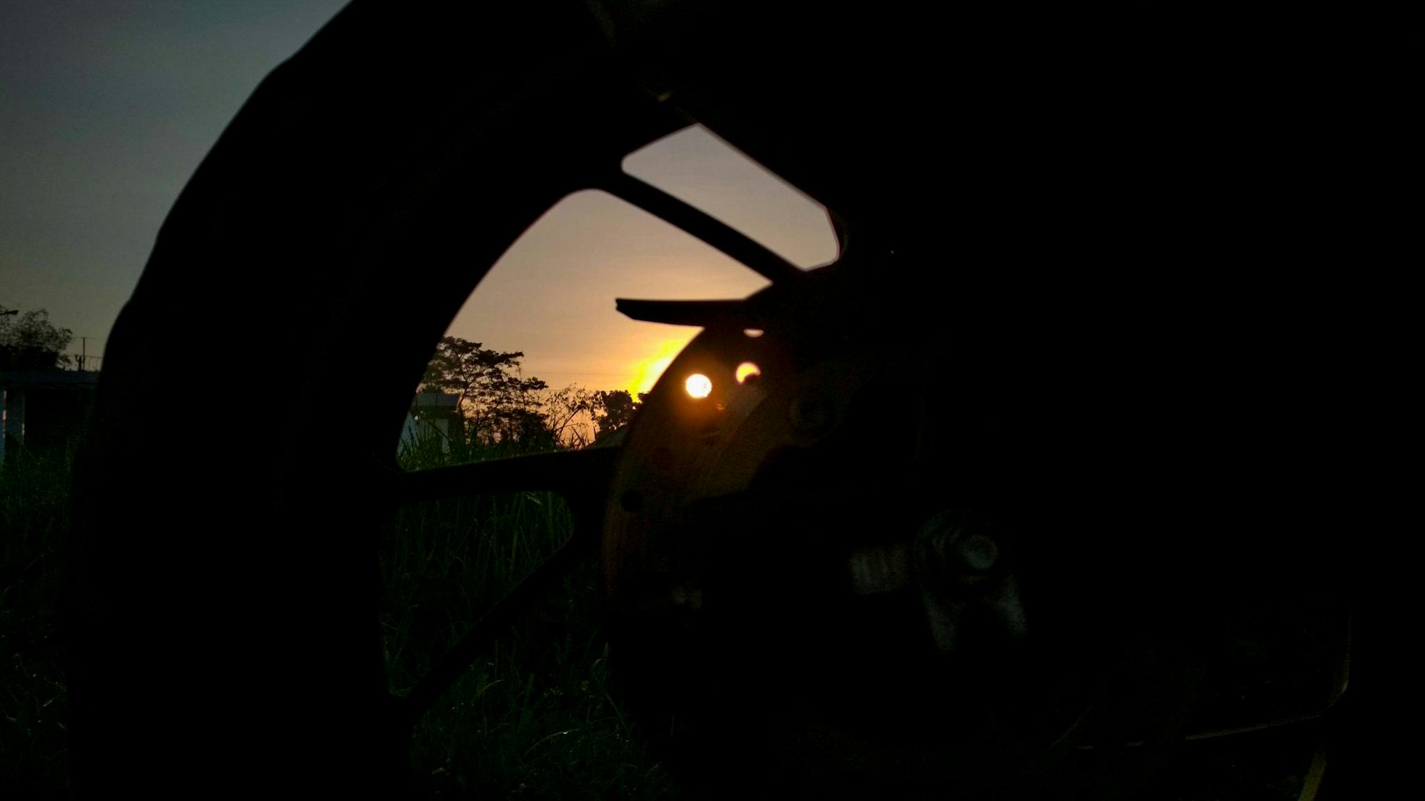 Setahun Prabowo-Gibran: Gelombang Kekecewaan Publik Menguat? Ini Analisis CELIOS!