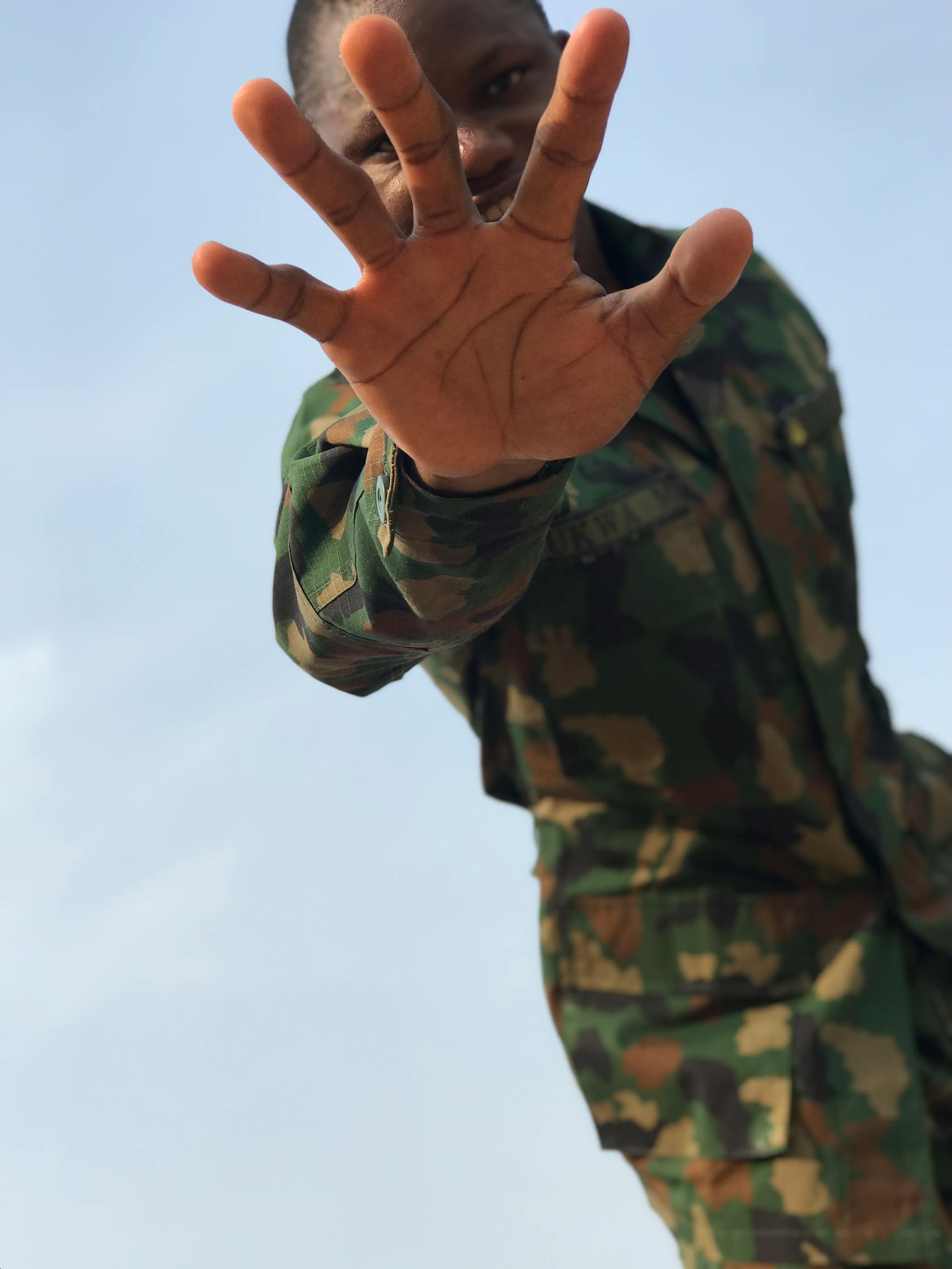 Buruan Sikat! Controller DualSense PS5 Edisi Terbatas Turun Harga Gila-gilaan di Black Friday!