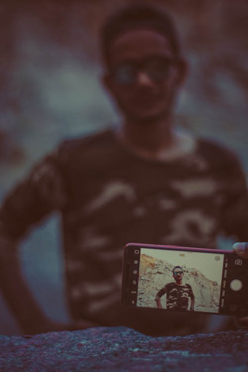 Ancaman di Balik Terangnya Surya: Pemerintah India Peringatkan Bank soal Risiko Oversupply Modul Surya!