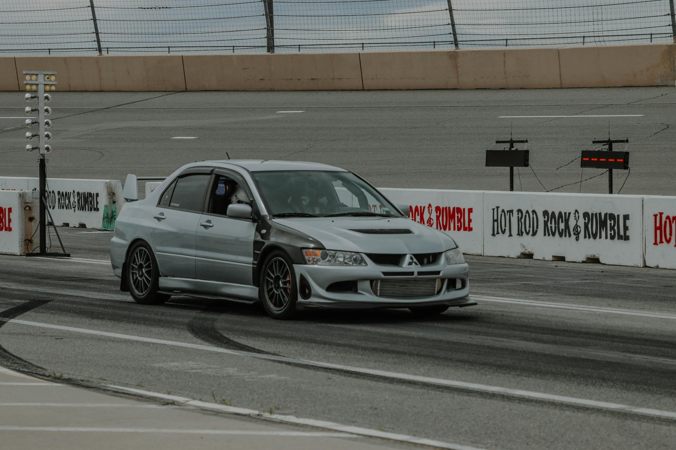 Masa Depan Penerbangan Ada di Sini: Mengungkap Pesawat "Sci-Fi" Blended-Wing Body yang Akan Mengubah Cara Kita Terbang!