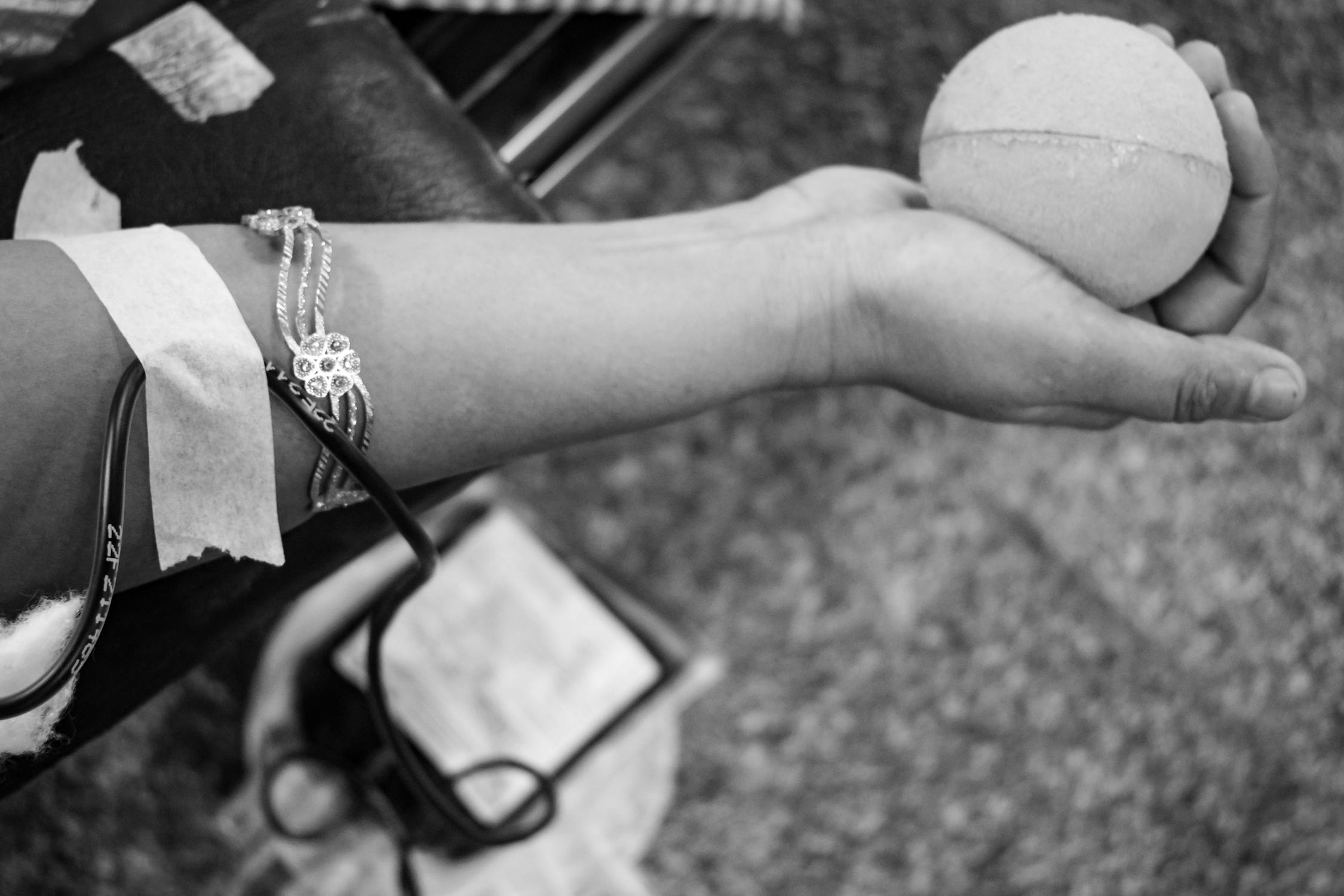 Seni di Persimpangan: Inovasi Gen Z, Keadilan Sejarah, dan Pasar Miliaran Dolar