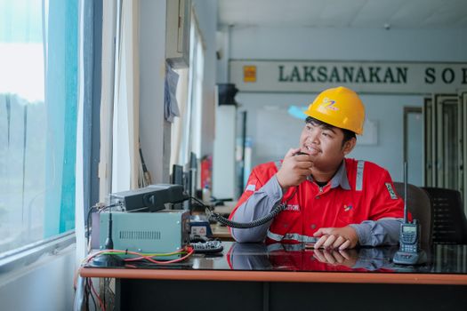 Geger Diplomatik: Implikasi Mantan Pejabat Irak Penerima Penghargaan Masuk Daftar Teror AS