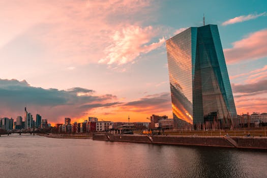 Pergantian Pengawas Perbankan ECB: Apa Artinya bagi Stabilitas Keuangan Anda?