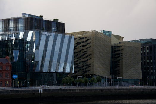 Revolusi Nama AI: Mengapa Anthropic Berpikir Ubah Claude Menjadi MoltBot atau ClawdBot?