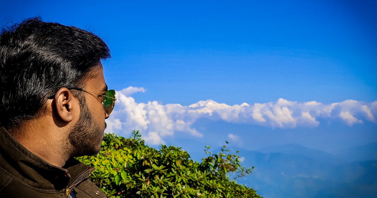 Pemerintah Tolak Status Bencana Nasional untuk Banjir Sumatera: Sebuah Keputusan yang Menguji Ketahanan Bangsa