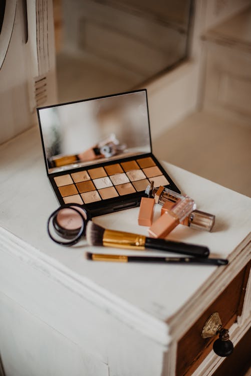 Closer Media Guncang Hollywood! Rekrut Duo Superstar Produksi Joanna Korshak & Whitney Dibo, Ini Dampaknya!