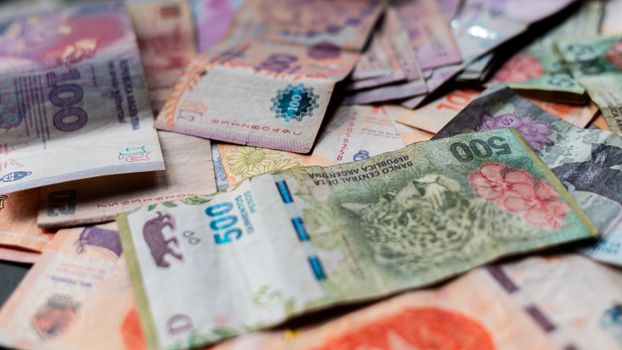 Argentina di Persimpangan Jalan: Desakan IMF dan Dampak Nyata Program Stabilisasi