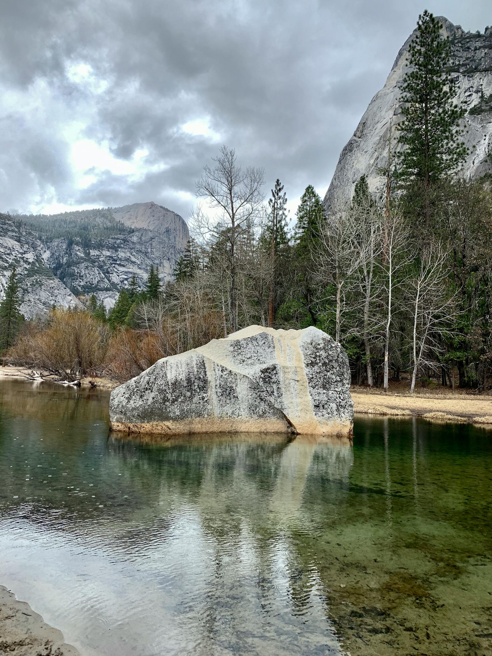 PDB India Aman dari Pertanyaan IMF? Menteri Keuangan Sitharaman Beri Klarifikasi Mengejutkan!
