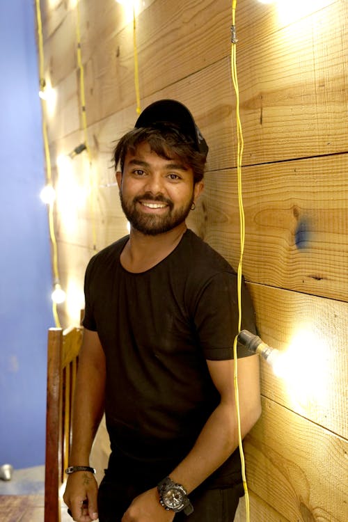 Gibran ke IKN, Wakil Menteri Ikut Boyong? Menguak Urgensi dan Pro-Kontra Usulan DPR