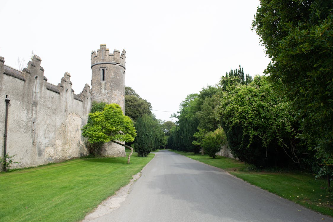 Jejak Pahlawan dan Harapan Bangsa: Gus Ipul Ajak Siswa Sekolah Rakyat Selami Sejarah di Palagan Lengkong
