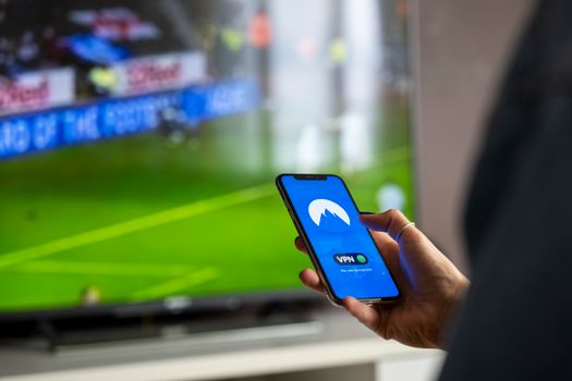 Anatomi Dampak: Apa yang Diceritakan Daftar 'TV Series Terbaik' tentang Masa Depan Kita?