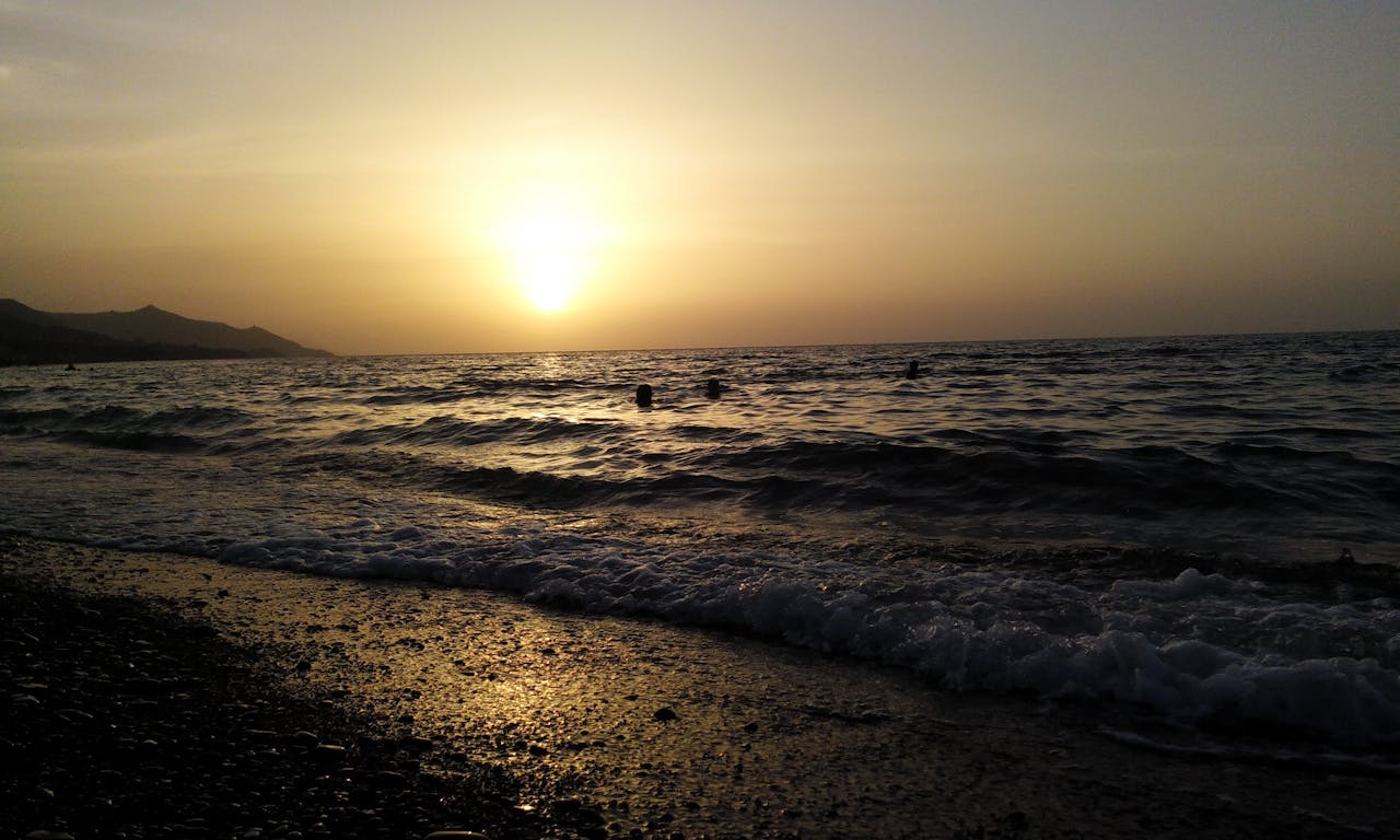 Menguak Badai Polemik Gus Yahya: Ujian Soliditas PBNU dan Peran Agama di Tengah Dinamika Nasional