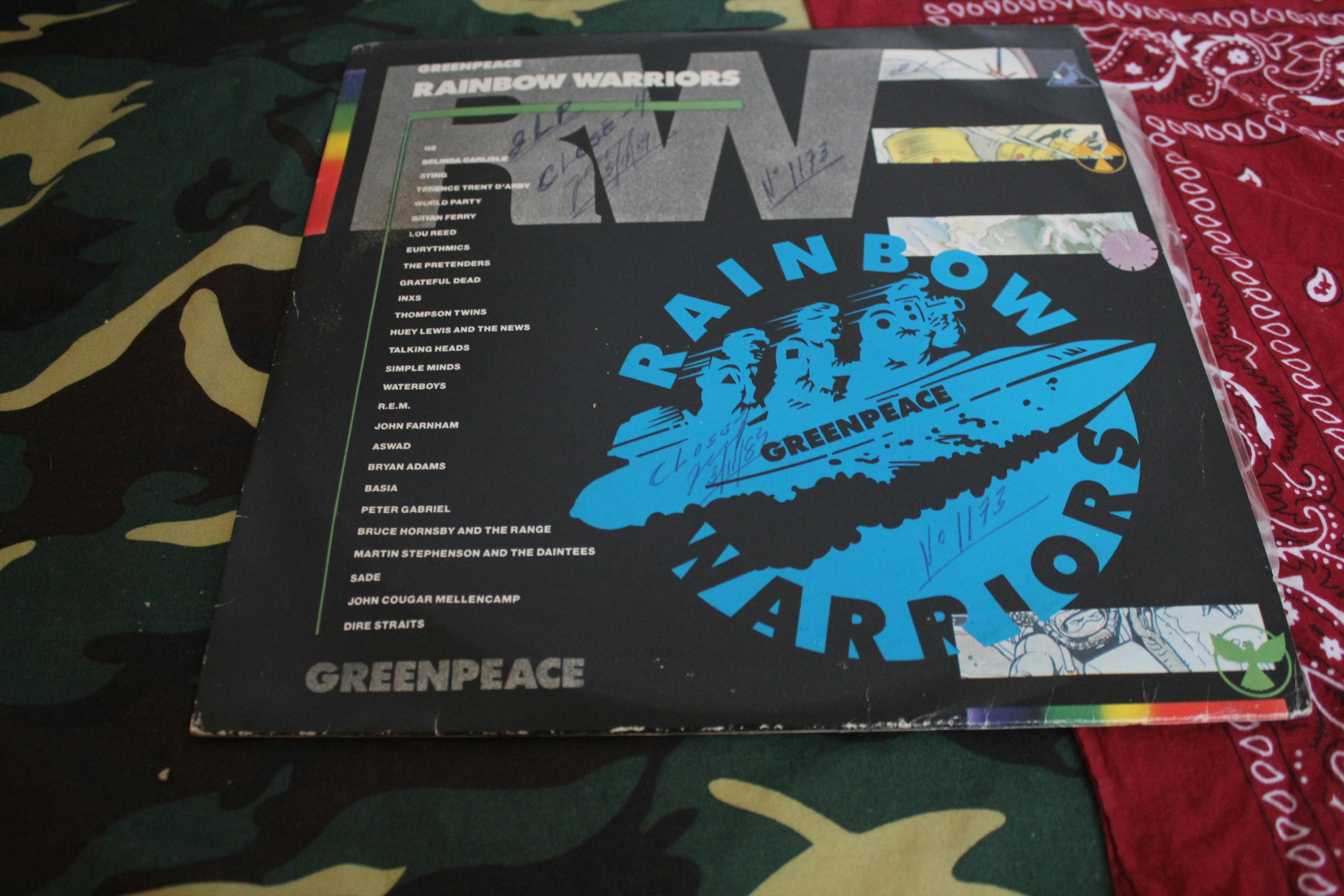 Revolusi Trading Algoritmik: `aitrados-broker` Membuka Pintu ke Pasar Global untuk Semua!