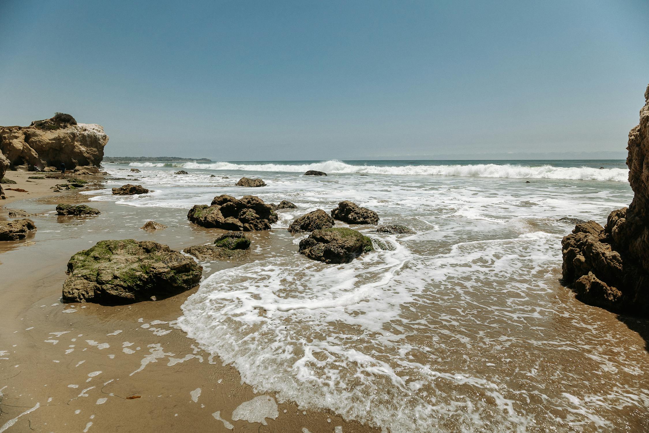 Bitcoin Terjun Bebas ke $86.000: Badai Baru Menerjang Pasar Kripto?