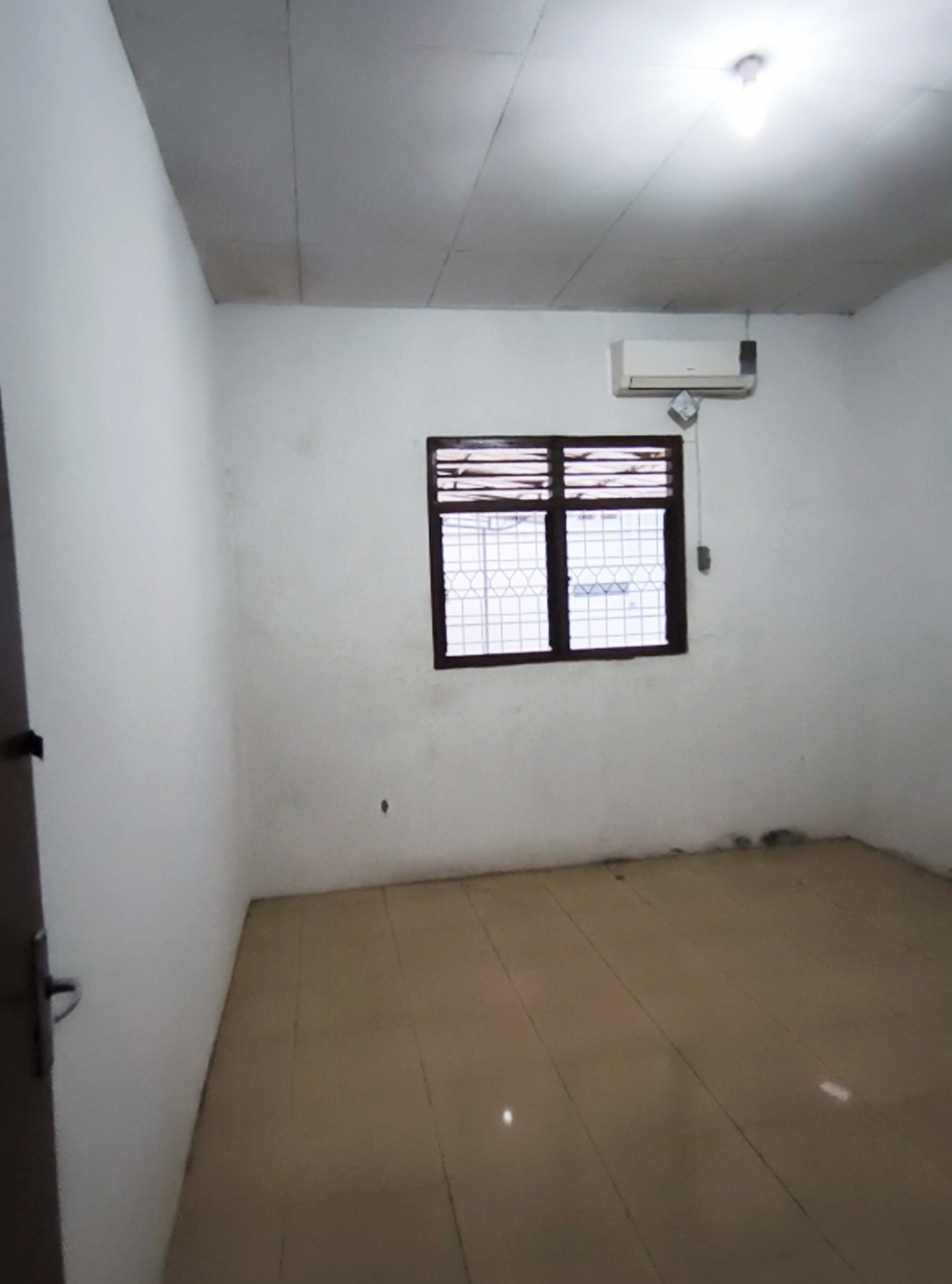 RUMAH STRATEGIS DI LABUHAN RATU – BANDAR LAMPUNG - Foto 4